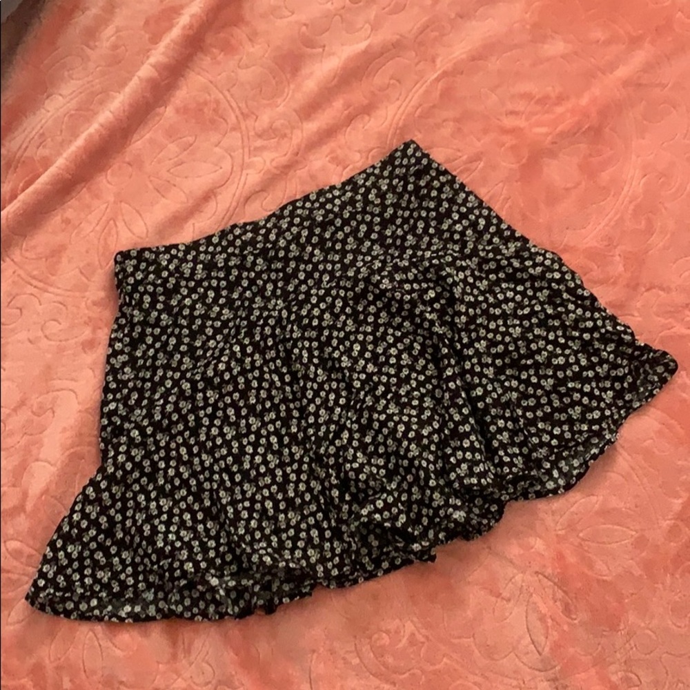 Hollister Skort ( skirt & shorts)